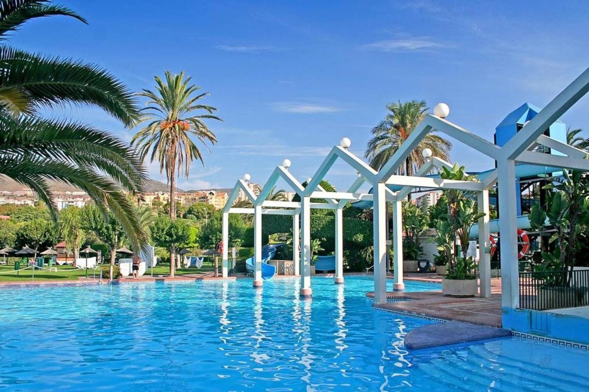 Benalbeach Apartment With Water Park Benalmádena Exterior photo
