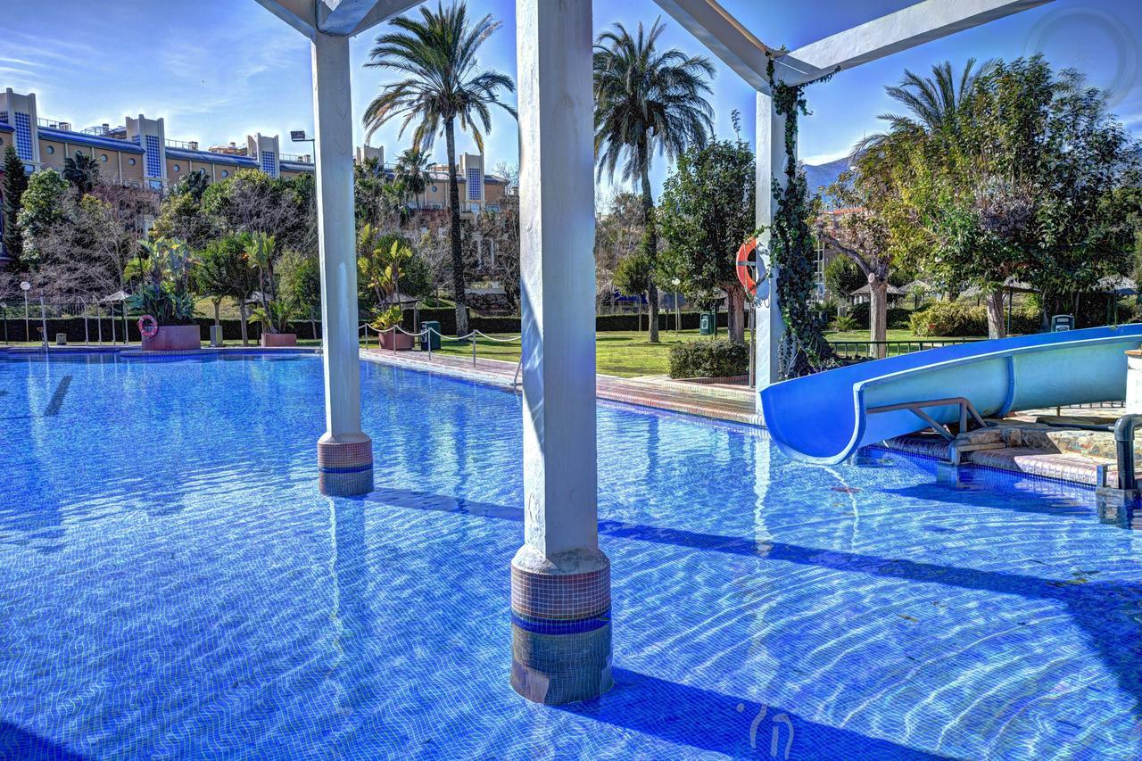 Benalbeach Apartment With Water Park Benalmádena Exterior photo